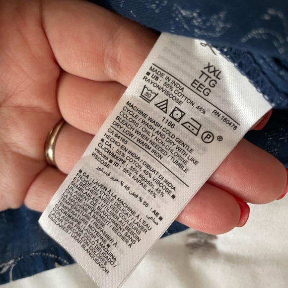 Smocked off the shoulder blue and white blouse - Picture 7 of 7